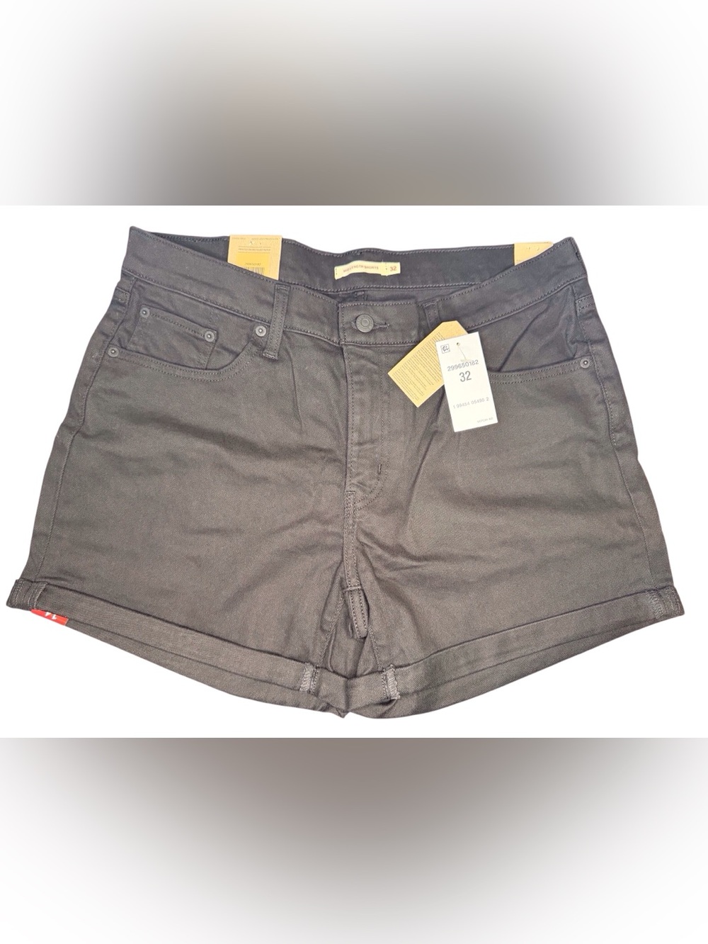 Levi’s Mid-Length Black Denim Shorts Women’s W32 NWT Mid Rise Cuffed